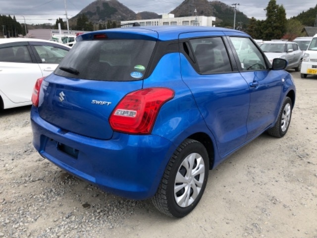 2019 SUZUKI SWIFT